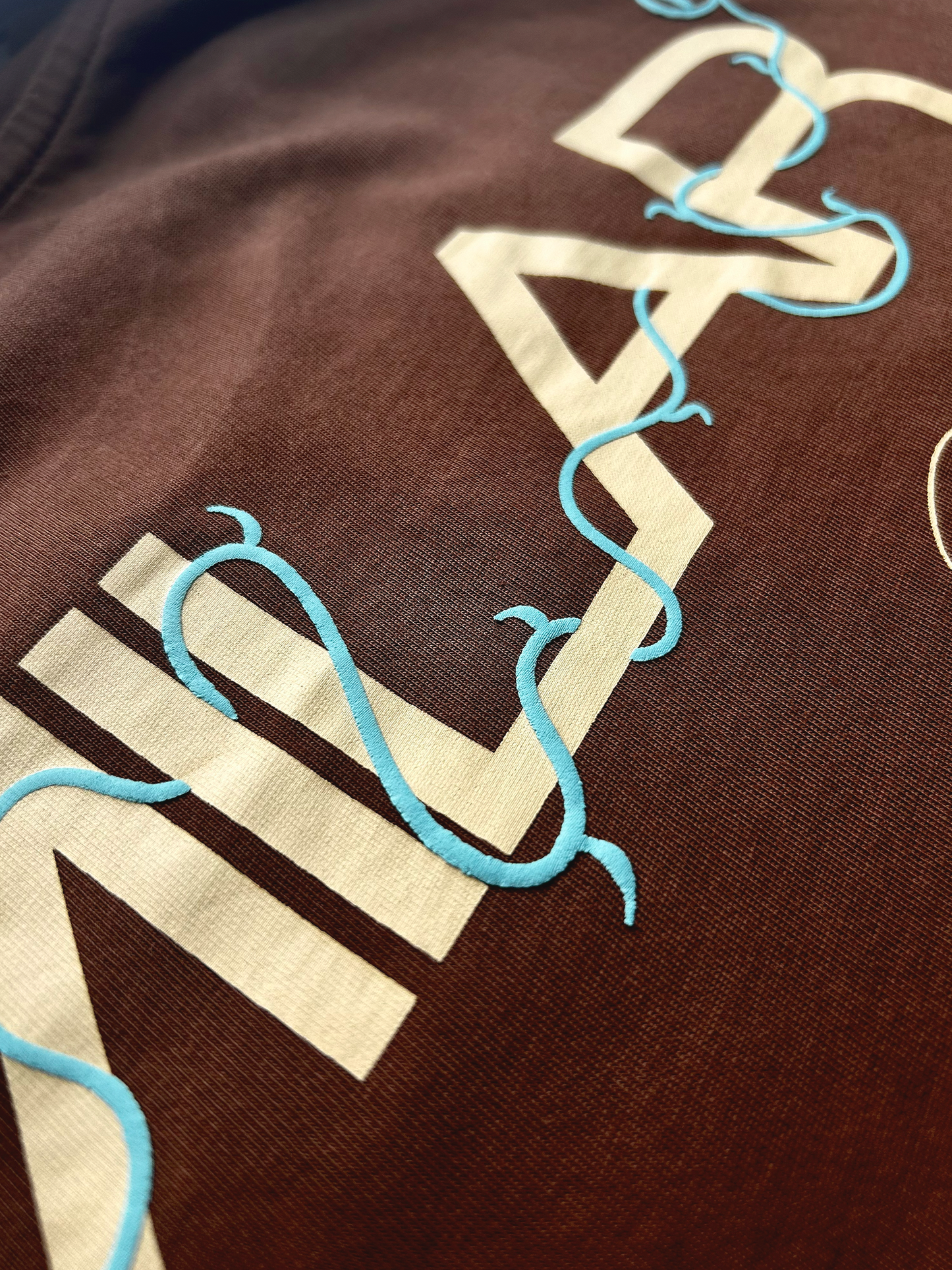 Camiseta Marrón Oversized - Dualidad