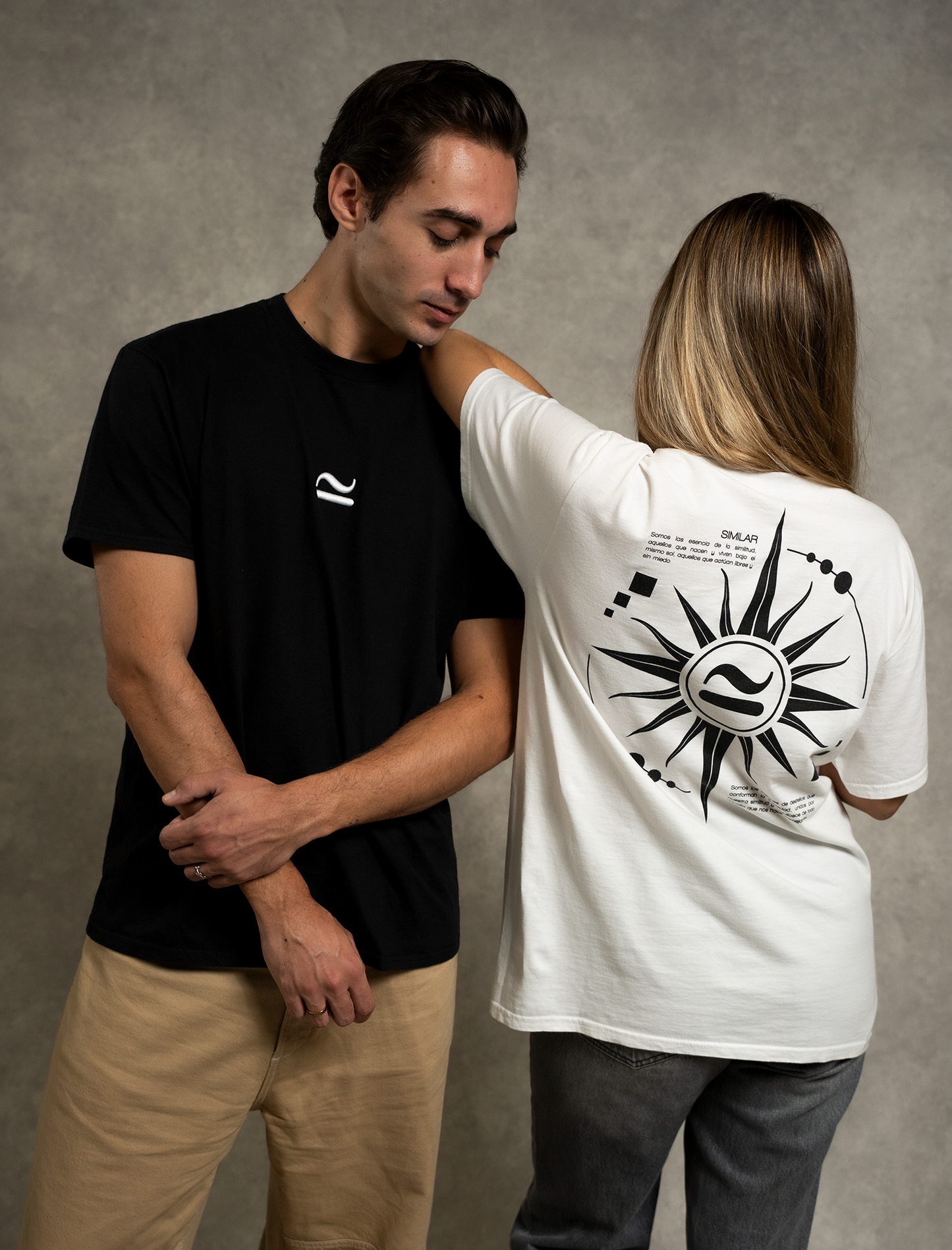 Camiseta Manga Corta - Bajo el Mismo Sol