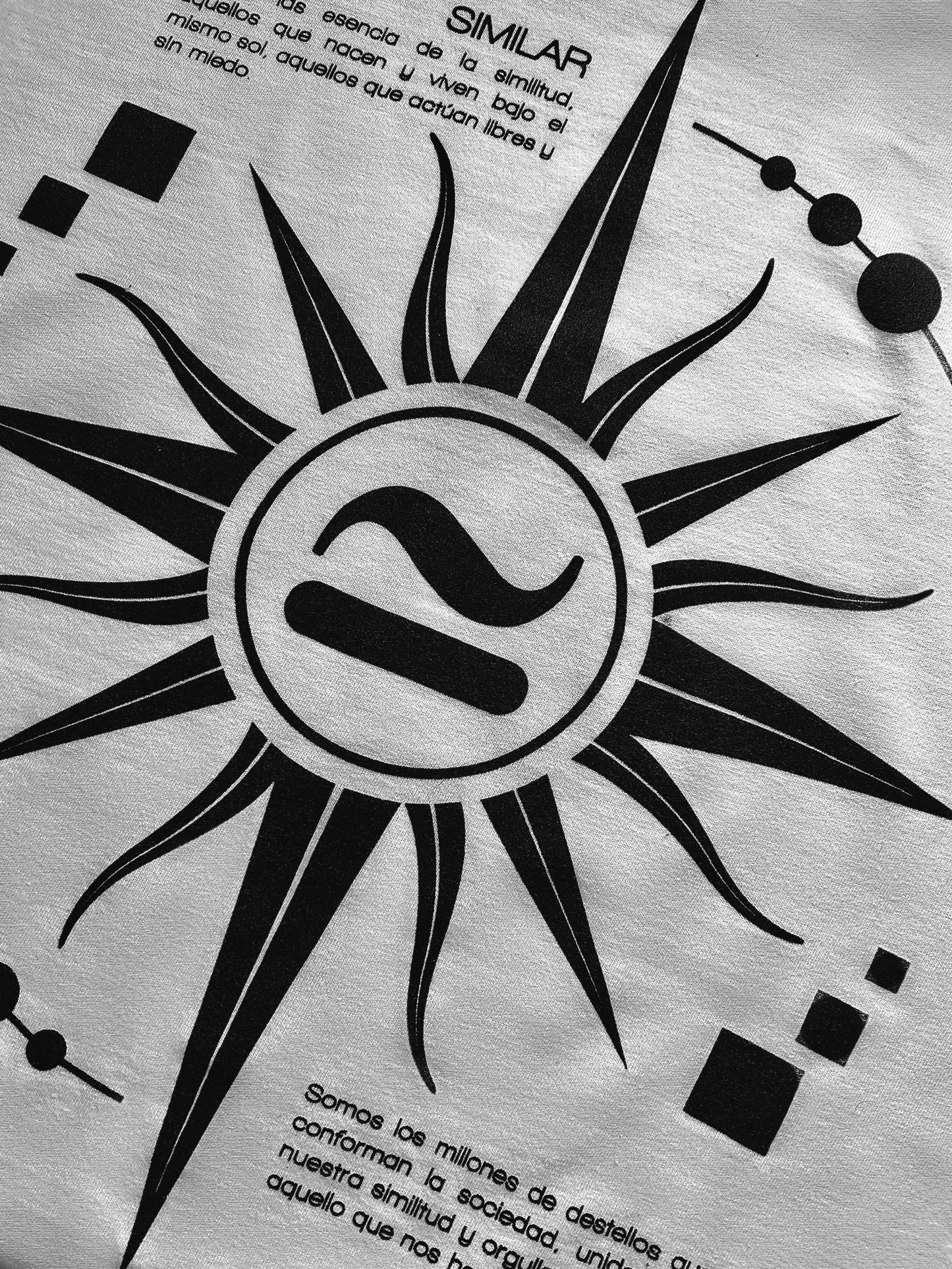 Camiseta Manga Corta - Bajo el Mismo Sol