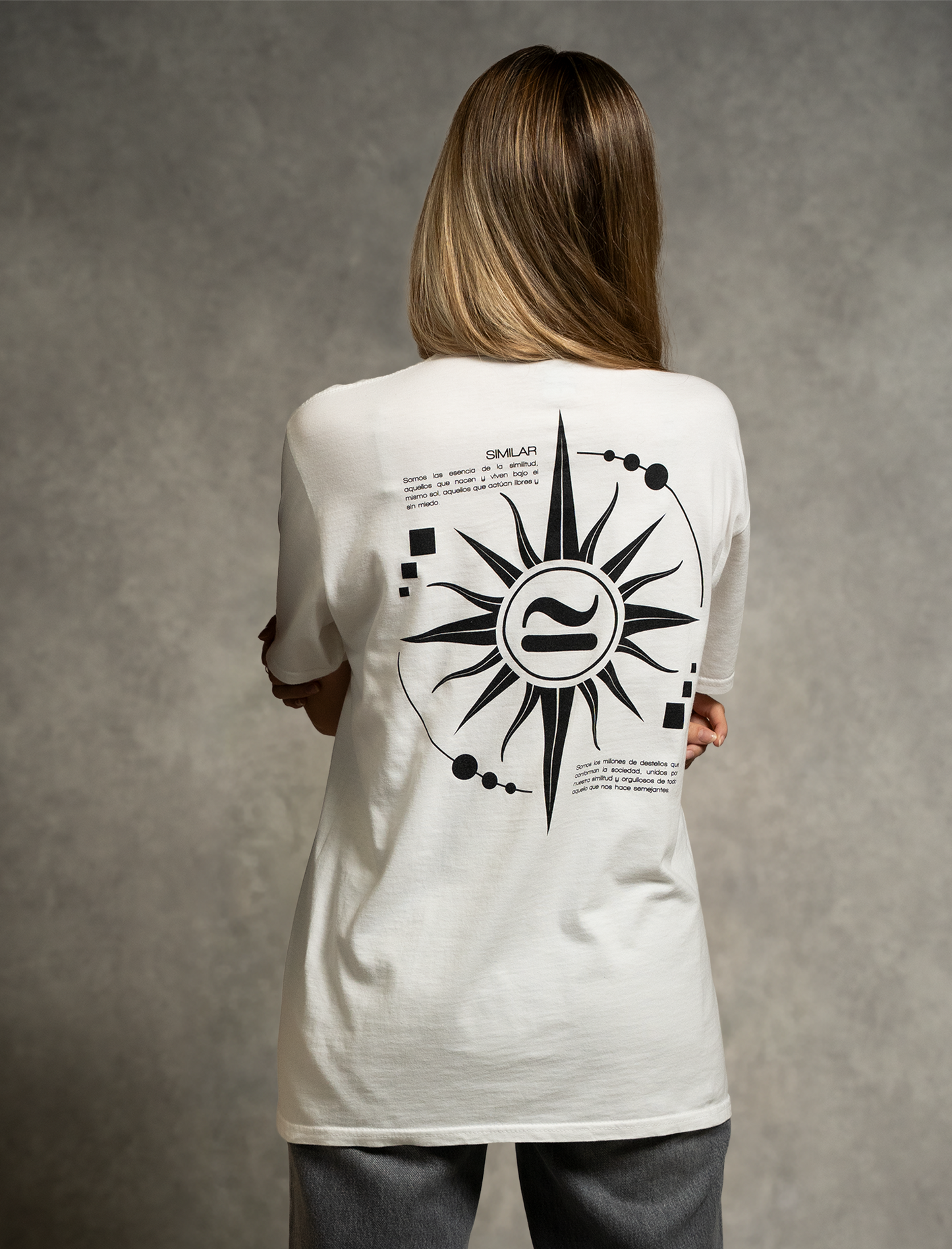 Camiseta Manga Corta - Bajo el Mismo Sol